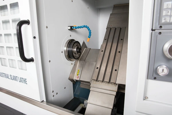 GT-15 CNC gang tool lathe - image 3